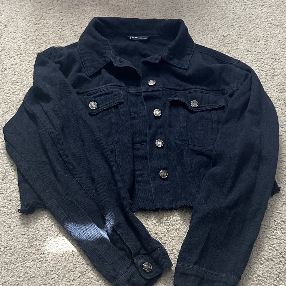 SHEIN Black Denim Jacket
